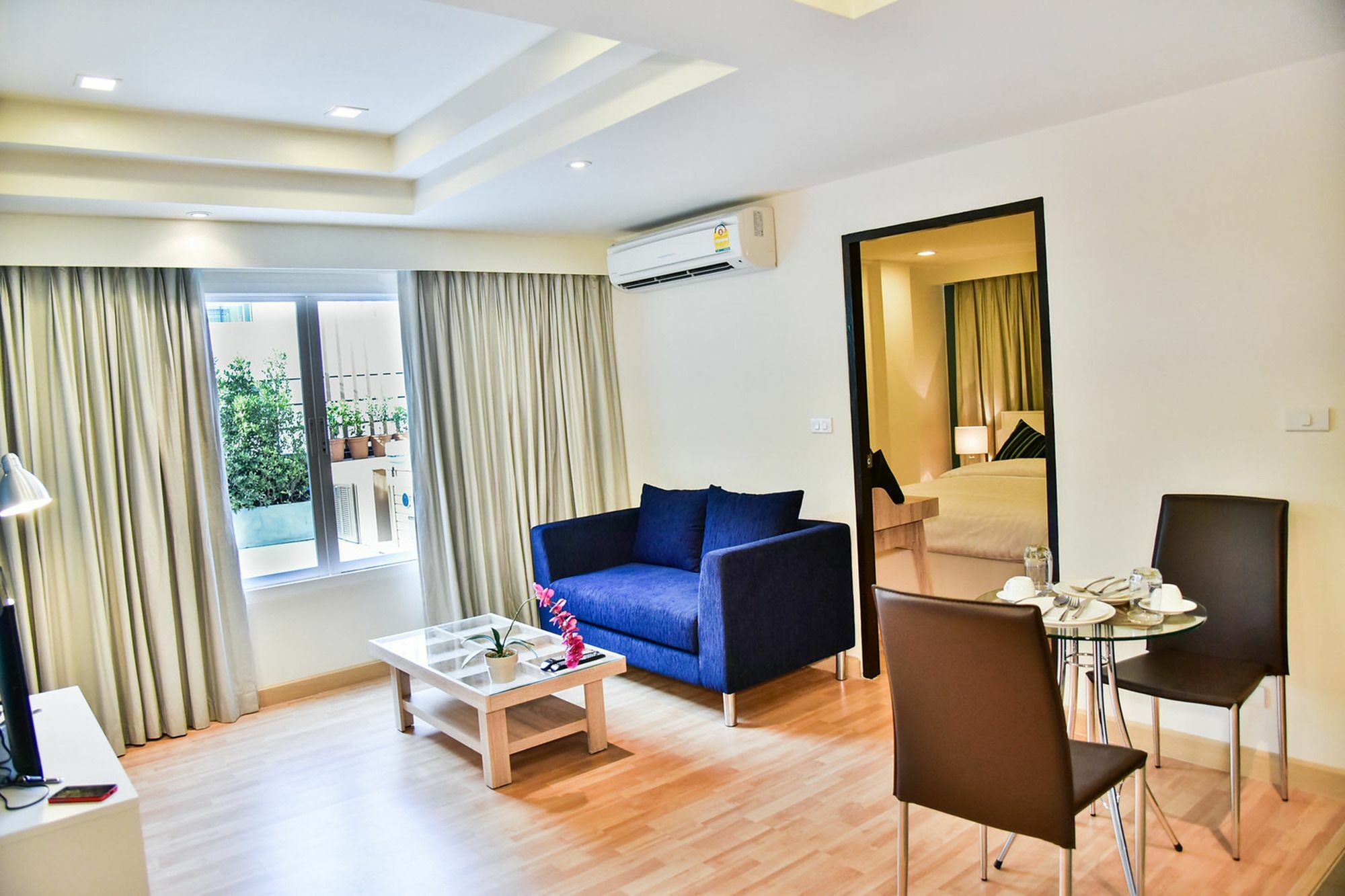 The Kaze 34 Hotel And Serviced Residence Bangkok Exterior foto